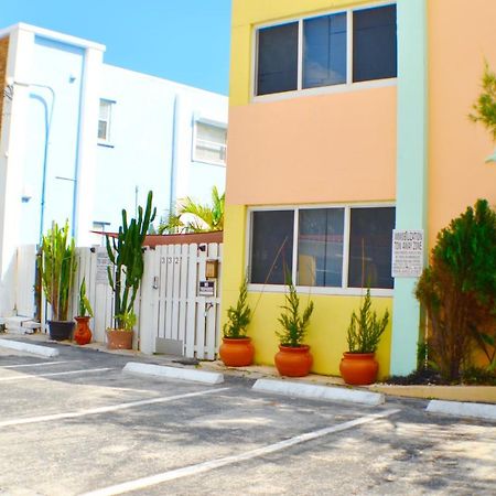 Hollywood Beachfront House Exteriör bild