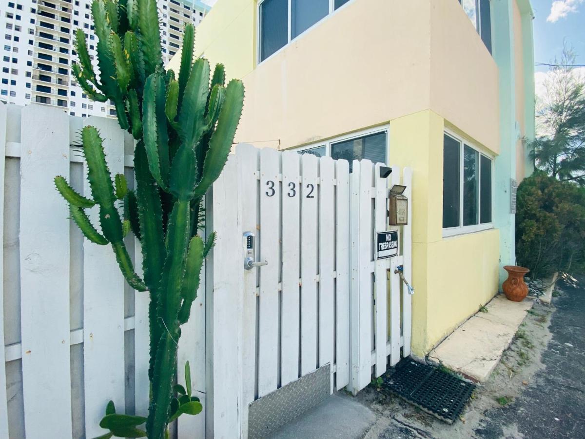 Hollywood Beachfront House Exteriör bild