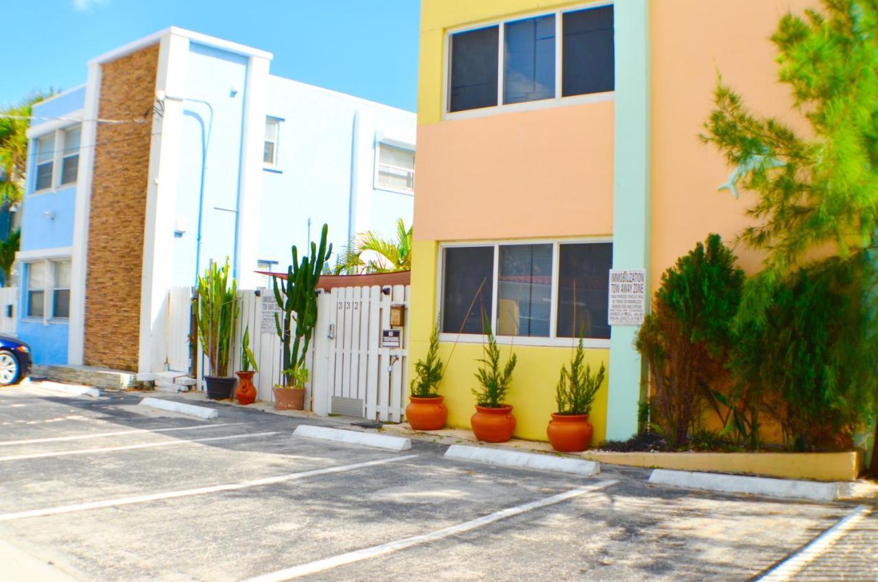 Hollywood Beachfront House Exteriör bild